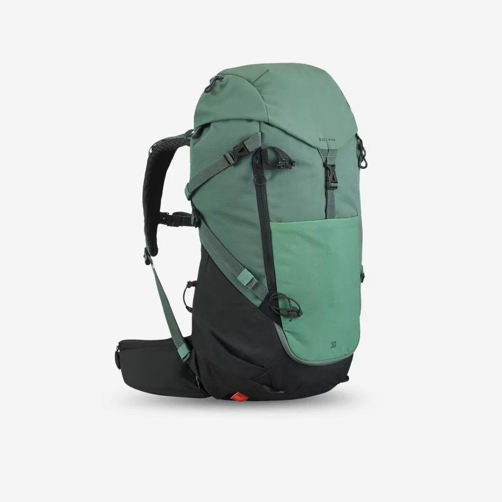 Quechua MH500 30L : Le Meilleur Premier Prix Sacs à Dos pour la Randonnée dans les Pyrénées